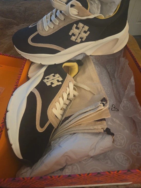 Tory Burch Shoes - Tory Burch Black and Beige Low-Top Logo Sneakers with White Soles